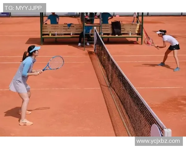 重庆网球队速度之美探秘：从训练到比赛的全景观察与分析