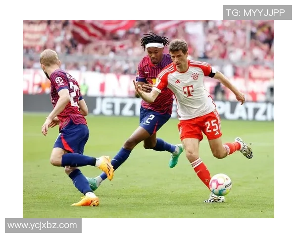 英超激战：拜仁与莱比锡战成平局神扑瞬间点燃全场激情