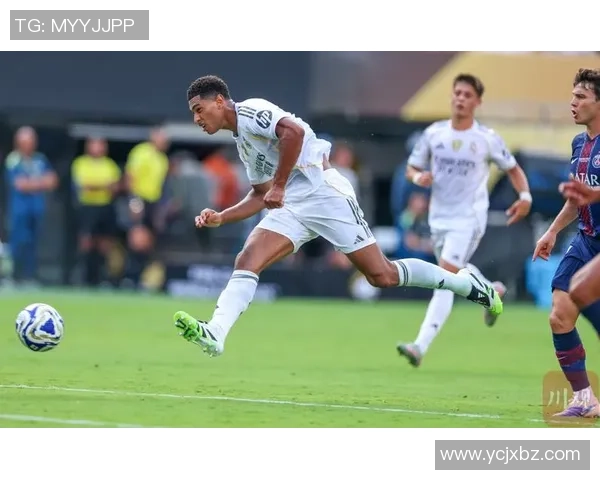 皇马大胜巴黎圣日耳曼5-1神扑精彩瞬间引发全场热潮 皇马大胜巴黎圣日耳曼5-1神扑精彩瞬间引发全场热潮