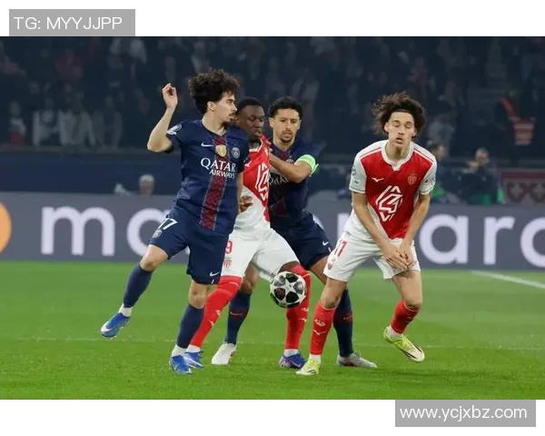 欧联杯精彩对决里昂大胜巴黎圣日耳曼上演帽子戏法引爆全场