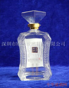 广东广口玻璃酒瓶的精湛工艺与多元应用